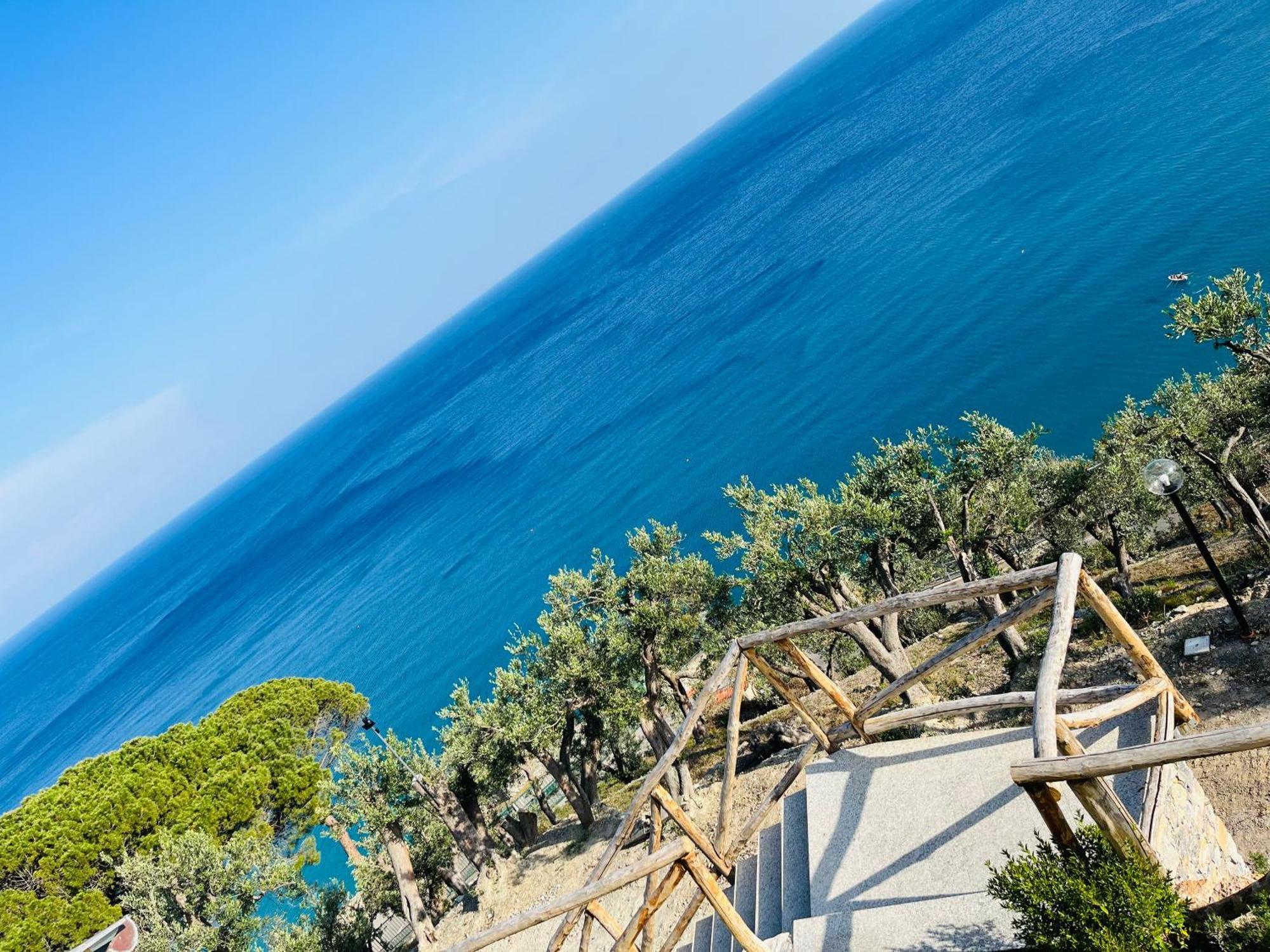 فندق Eufonia Del Mare فينالي ليغوري المظهر الخارجي الصورة